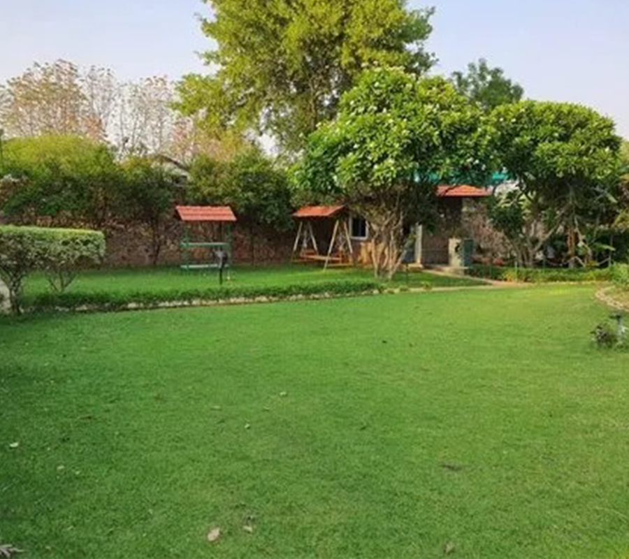 Farm House Service Image